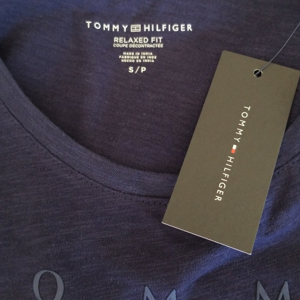 Tommy Hilfiger Short Tee - Picture 8 of 8